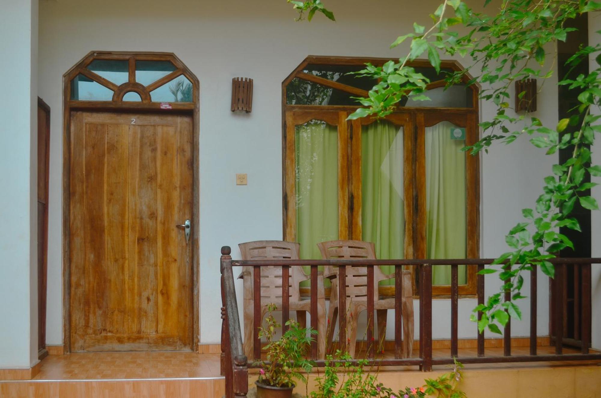 Glow Accommadation Тангалла Экстерьер фото